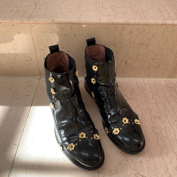 RED Valentino Patent Leather Daisy Ankle Boots - Picture 11 of 12